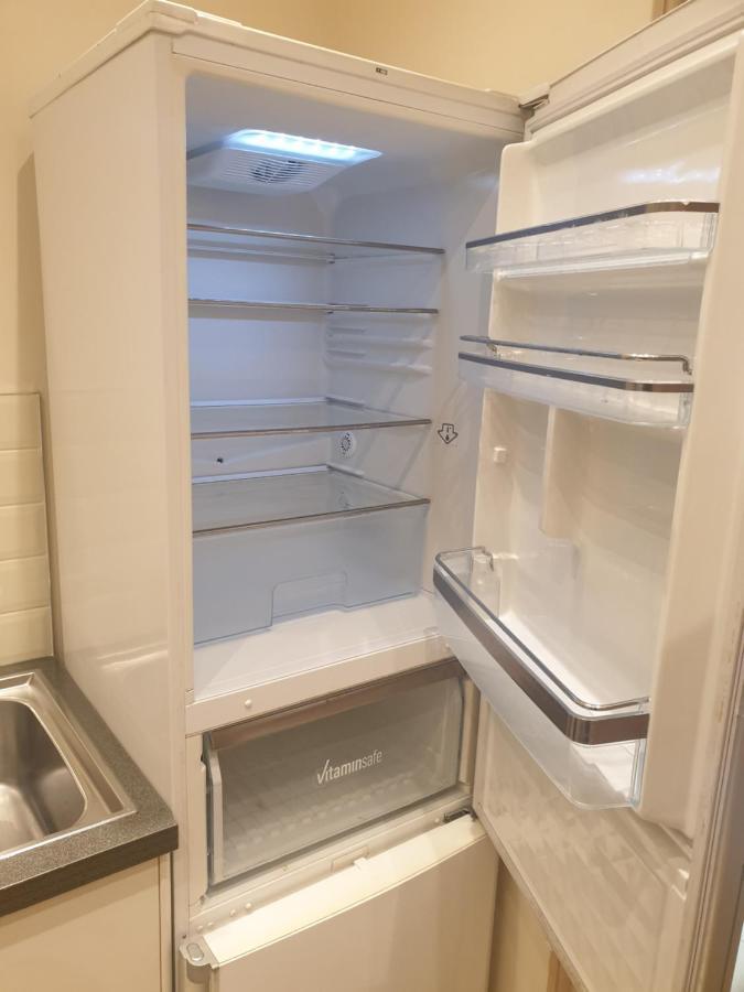 London Luxury Apartments 4 Min Walk From Ilford Station, With Free Parking Free Wifi Екстер'єр фото