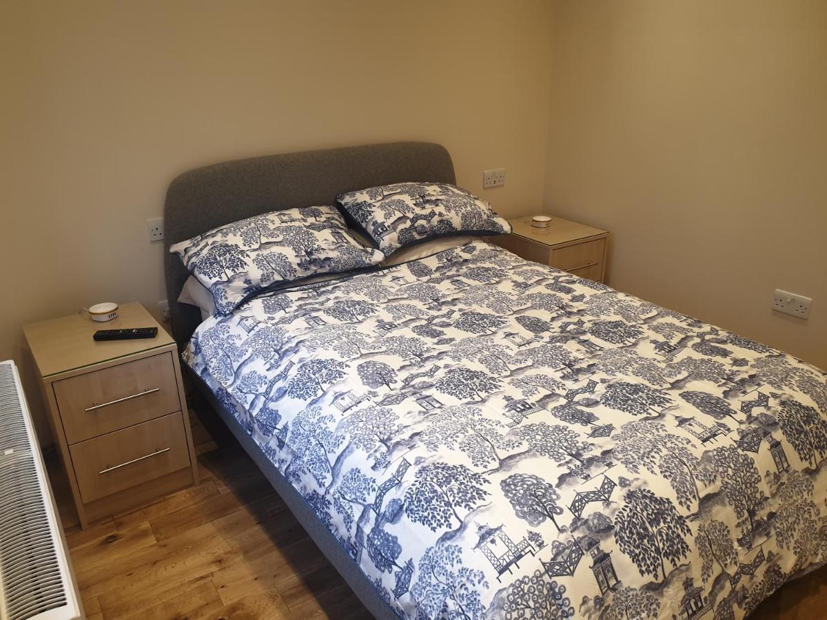 London Luxury Apartments 4 Min Walk From Ilford Station, With Free Parking Free Wifi Екстер'єр фото